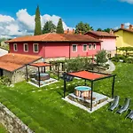 Apartma Touristfarm - 